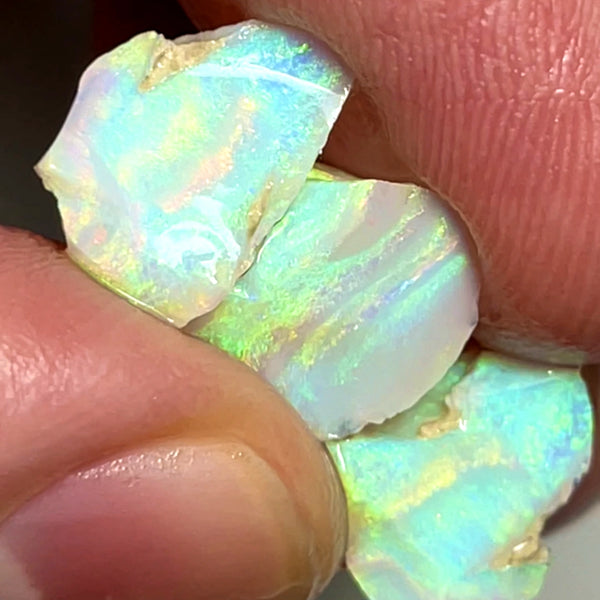 Lightning Ridge 13.50cts Bright & gorgeous Light base Seam Opal rough to cut Bright & gorgeous multifires 10x10x8 to 10x8x7mm 1121