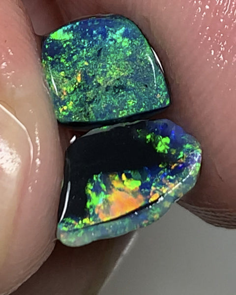 Australian Rough Opal Lightning Ridge Mulga ® Black 2.7ct Little pair RUBs Black base Gorgeous Bright Multi fires 8x6x5mm & 7x6x4mm ET6297