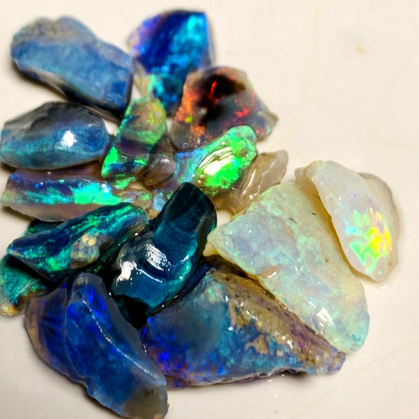 OPAL MONTH SPECIAL Lightning Ridge Little Rough Candy Opal Parcel 25cts Black Dark & Crystal Bright Stunning colourful material to cut 12x7x5mm to 5x4x3mm WSZ94