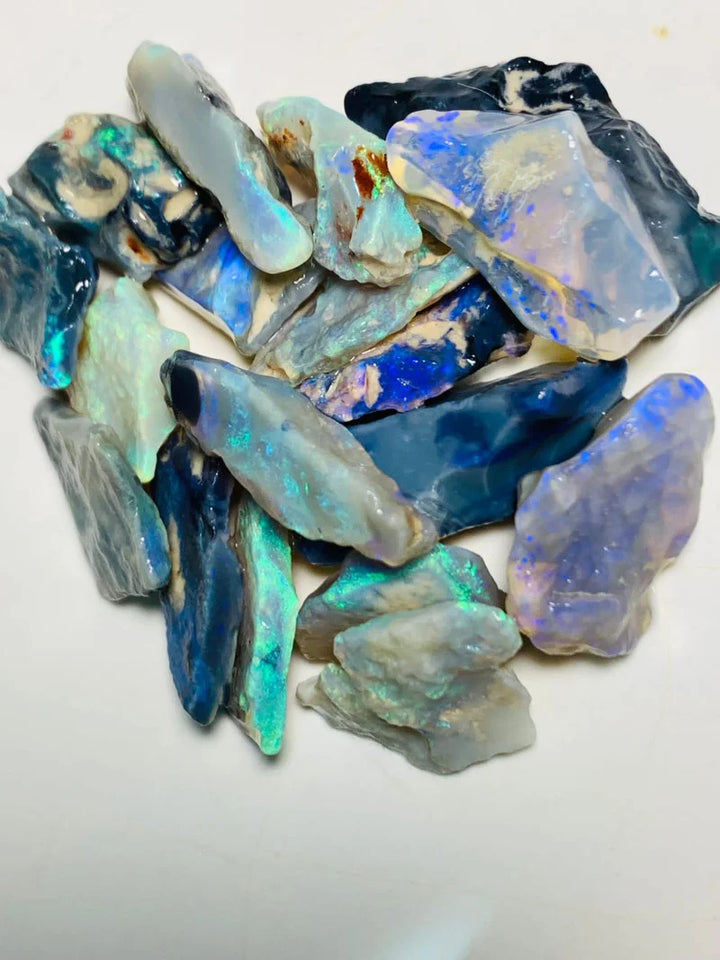 OPAL MONTH SPECIAL Lightning Ridge Rough Dark Seams Opal Parcel 80cts Lots of Potential & Cutters Lots Bright colours & bars 25x10x7mm to 13x8x4mm WSY89