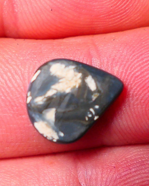 Lightning Ridge Dark Opal Gemstone 3.15cts Gem Grade Mulga® N6 Dark Body Tone B5 Brightness Stunning Multifires 13x11x3.5mm UK08