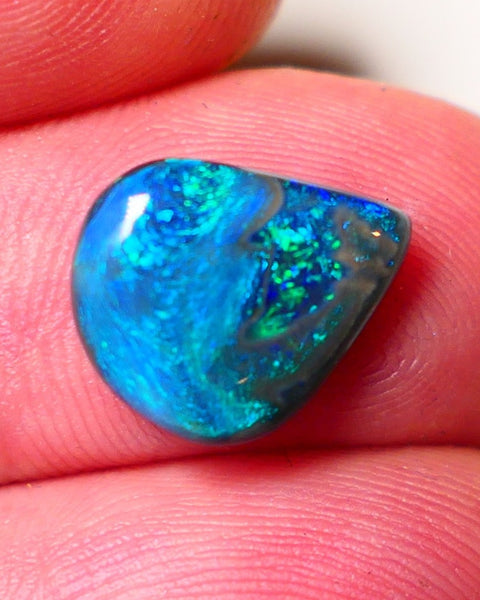 Lightning Ridge Dark Opal Gemstone 3.15cts Gem Grade Mulga® N6 Dark Body Tone B5 Brightness Stunning Multifires 13x11x3.5mm UK08