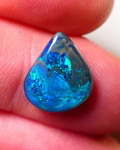 Lightning Ridge Dark Opal Gemstone 3.15cts Gem Grade Mulga® N6 Dark Body Tone B5 Brightness Stunning Multifires 13x11x3.5mm UK08