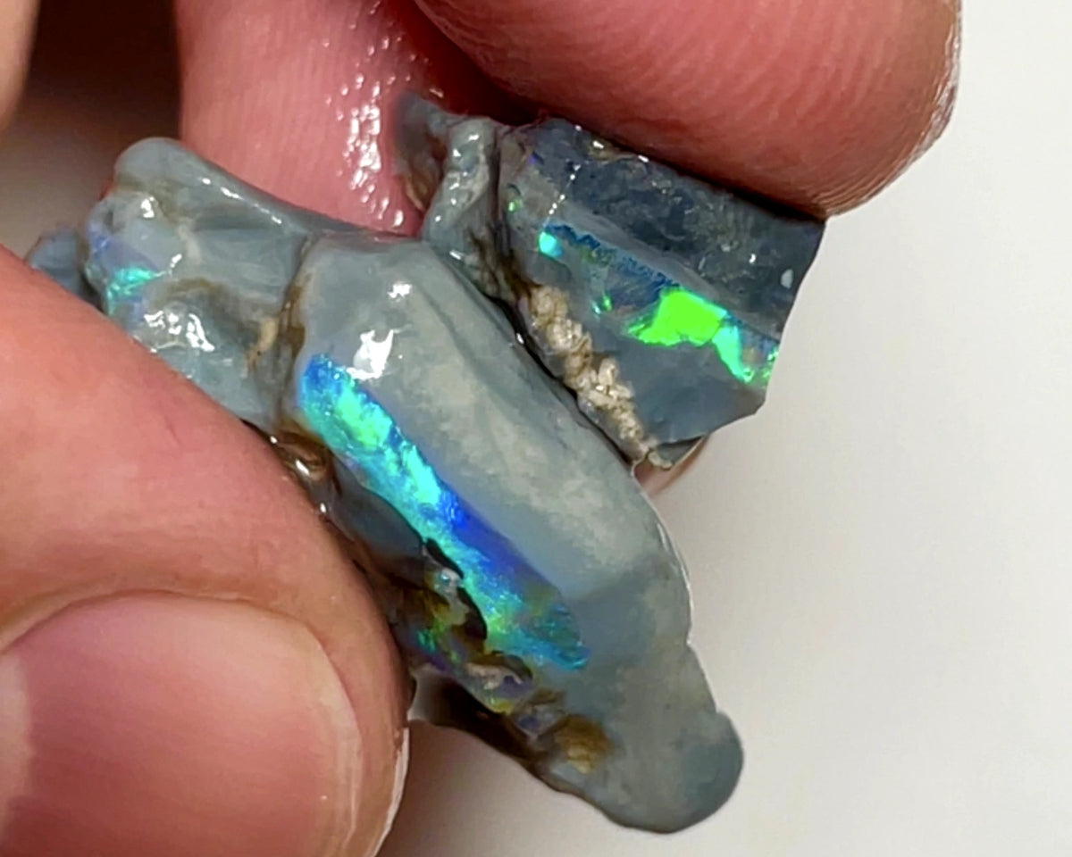 Lightning Ridge Rough Opal 21cts Pair Handpicked Dark Base Seams lots of Nice Bright Multi colour fires to Cut / carve & polish 25x15x7mm & 14x8x7mm 1003