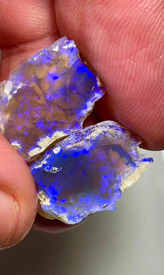 Lightning Ridge Rough Opal 18.5cts Stunning Dark Crystal Knobby Split with Deep bars with Vibrant Blues 18x10x9mm to 16x12x7mm WAD33