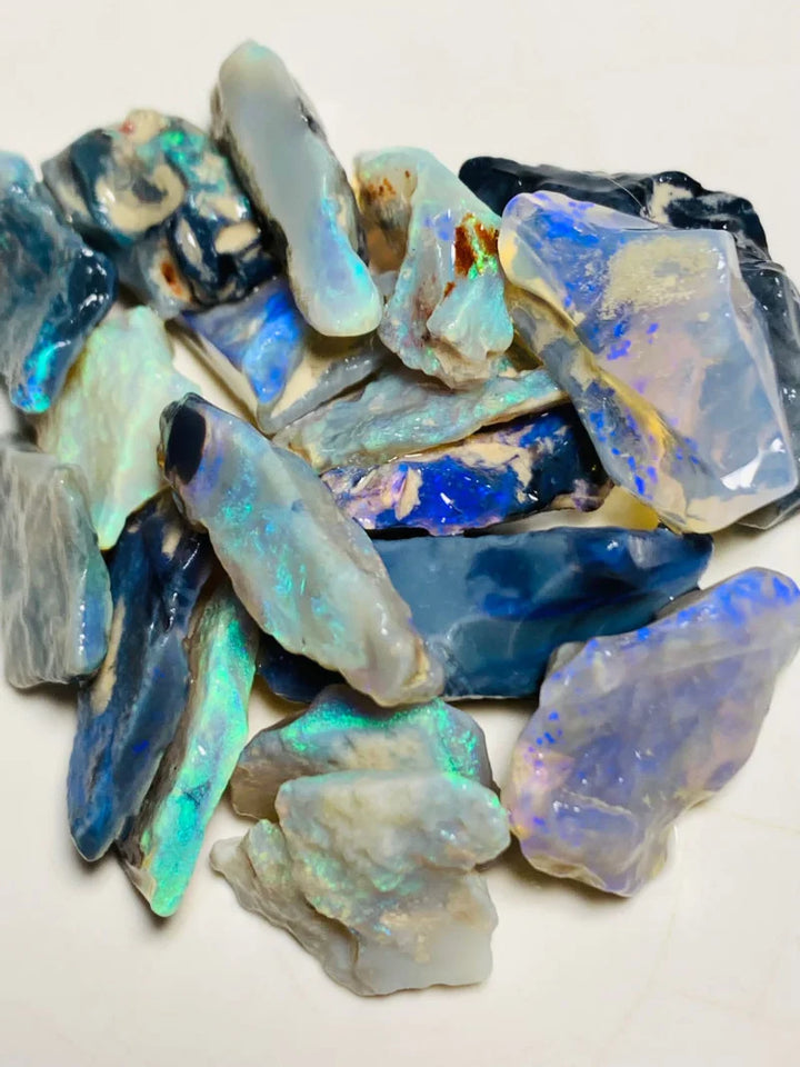 OPAL MONTH SPECIAL Lightning Ridge Rough Dark Seams Opal Parcel 80cts Lots of Potential & Cutters Lots Bright colours & bars 25x10x7mm to 13x8x4mm WSY89