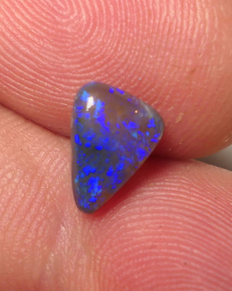 Australian Dark Crystal Opal Gemstone 1.15cts Gem Grade  N5 Body Tone B3 Brightness Stunning Blue fires 8x5x2mm WAC56