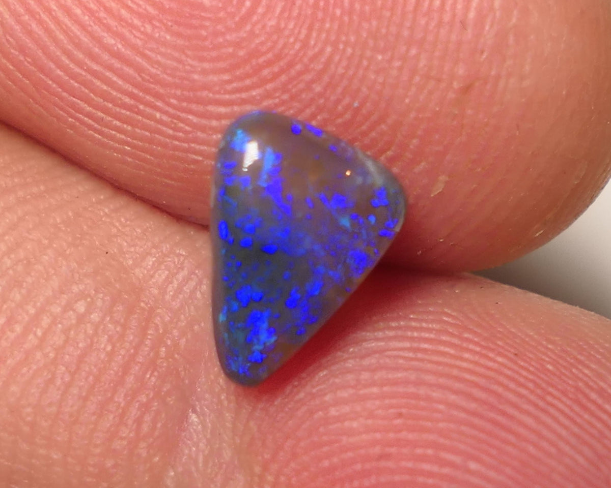 Australian Dark Crystal Opal Gemstone 1.15cts Gem Grade  N5 Body Tone B3 Brightness Stunning Blue fires 8x5x2mm WAC56