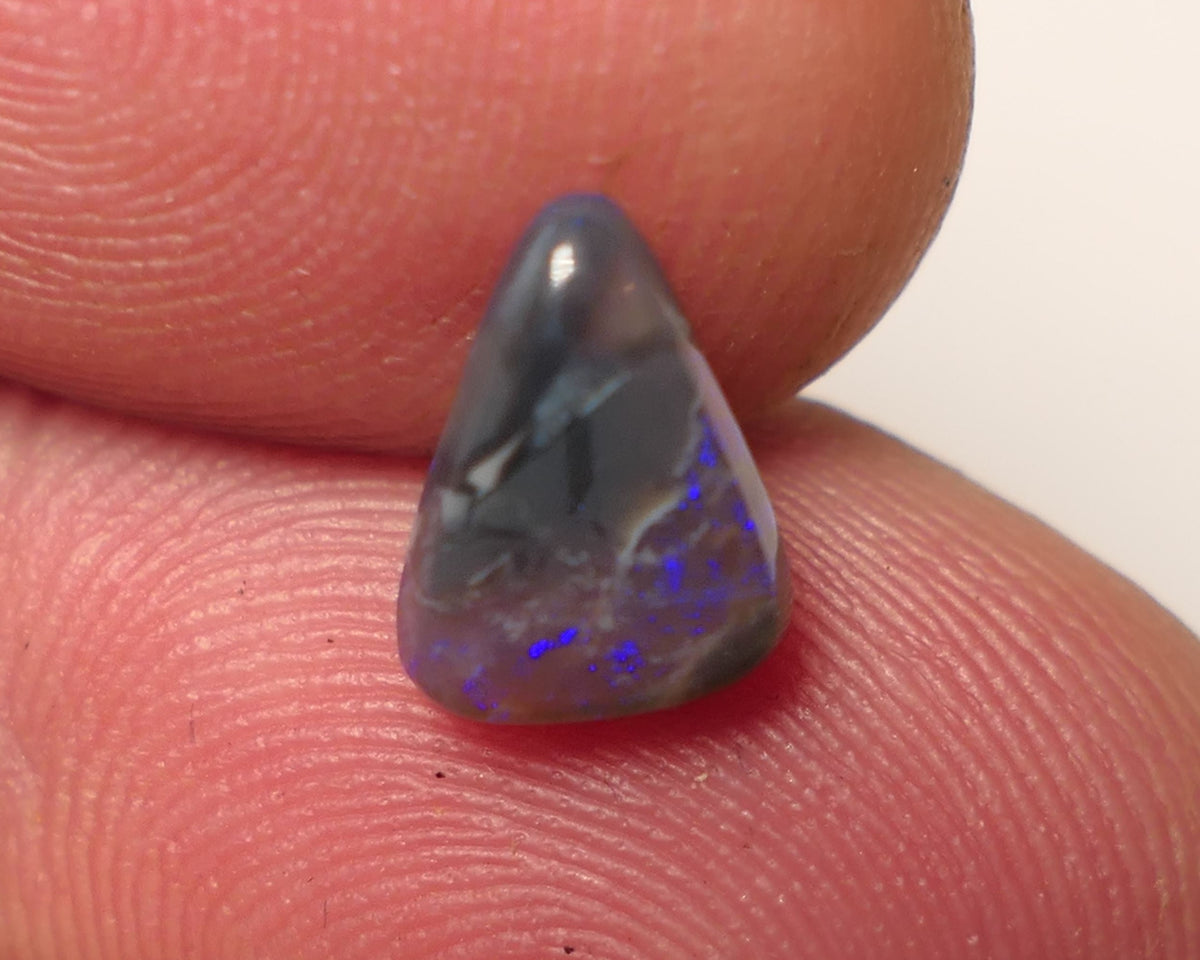 Australian Dark Crystal Opal Gemstone 1.15cts Gem Grade  N5 Body Tone B3 Brightness Stunning Blue fires 8x5x2mm WAC56