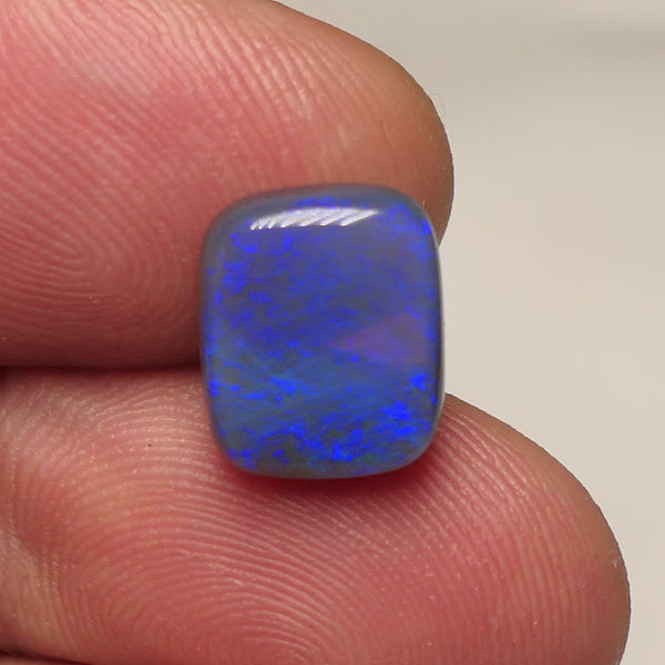 Australian Dark Crystal Opal Gemstone 3.9cts Jewellery Grade N6 Body Tone B4 Brightness Gorgeous Blue fires 12x10x4mm WAC59