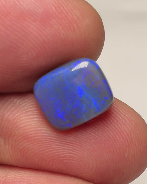 Australian Dark Crystal Opal Gemstone 3.9cts Jewellery Grade N6 Body Tone B4 Brightness Gorgeous Blue fires 12x10x4mm WAC59