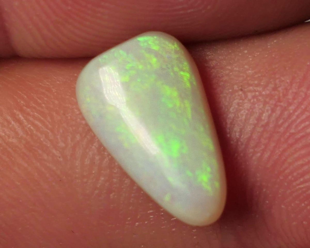 Lightning Ridge N8 Light opal Gemstone 2.7cts Polished ready for setting Yellow Dominant Multifires 13x8x3mm SKU#0411