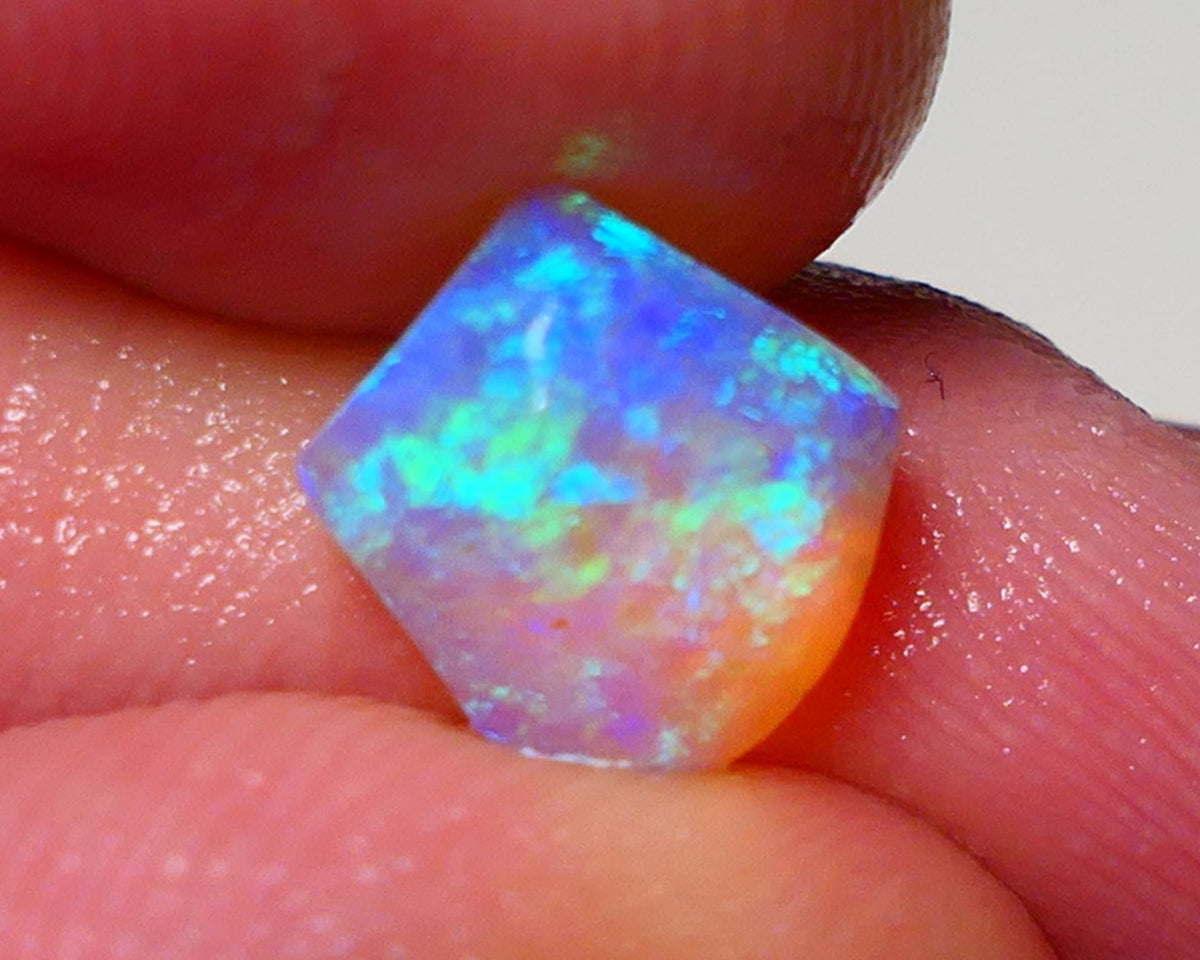 Lightning Ridge Gem Opal Crystal Base knobby Rough Rub 1.85cts Clean Gorgeous Stunning Vibrant Bright fires 9x8x3mm 0955