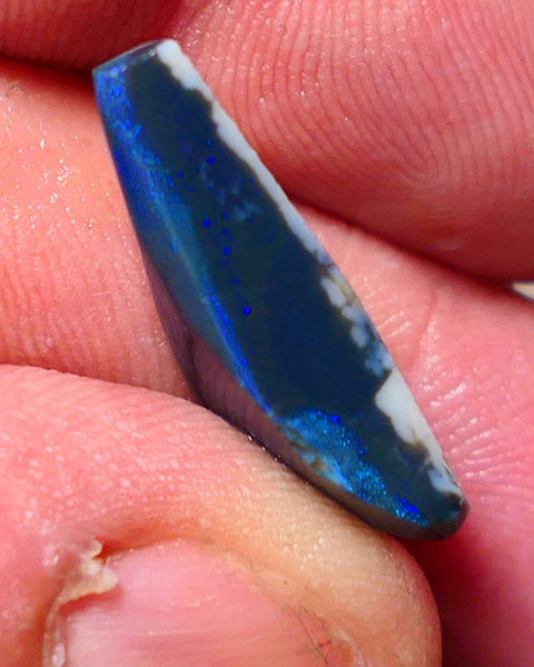 Lightning Ridge Dark Base seam Rough Rub 8.75cts Nice blues & green tones on the face with potential for more 23x10x6mm 1340