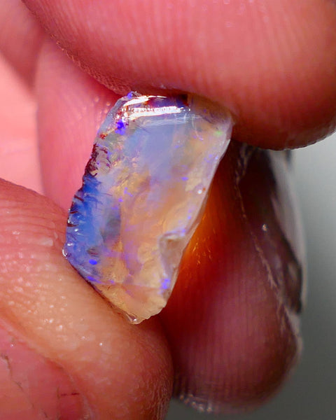 Lightning Ridge Rough Opal 3.00cts Crystal Seam piece showing nice blues colours 13x7x7mm A1514