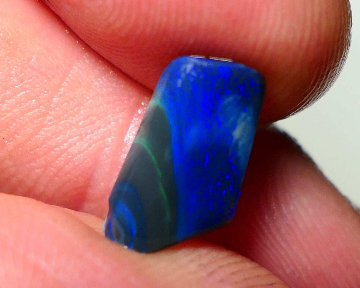 Mulga® Green/Blue dominant fires on Black Opal Rough Rub Miners Bench® 1.95cts Gorgeous face 12x7x2mm NS167