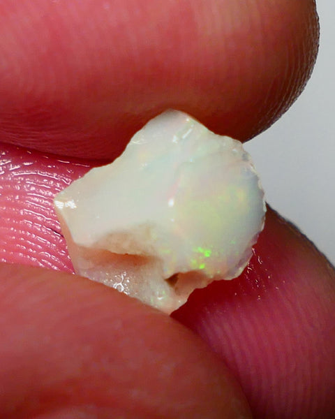 Coober Pedy Rough Opal 2.00cts White/Light Seam showing some nice multi colours 12x8x4mm NS076