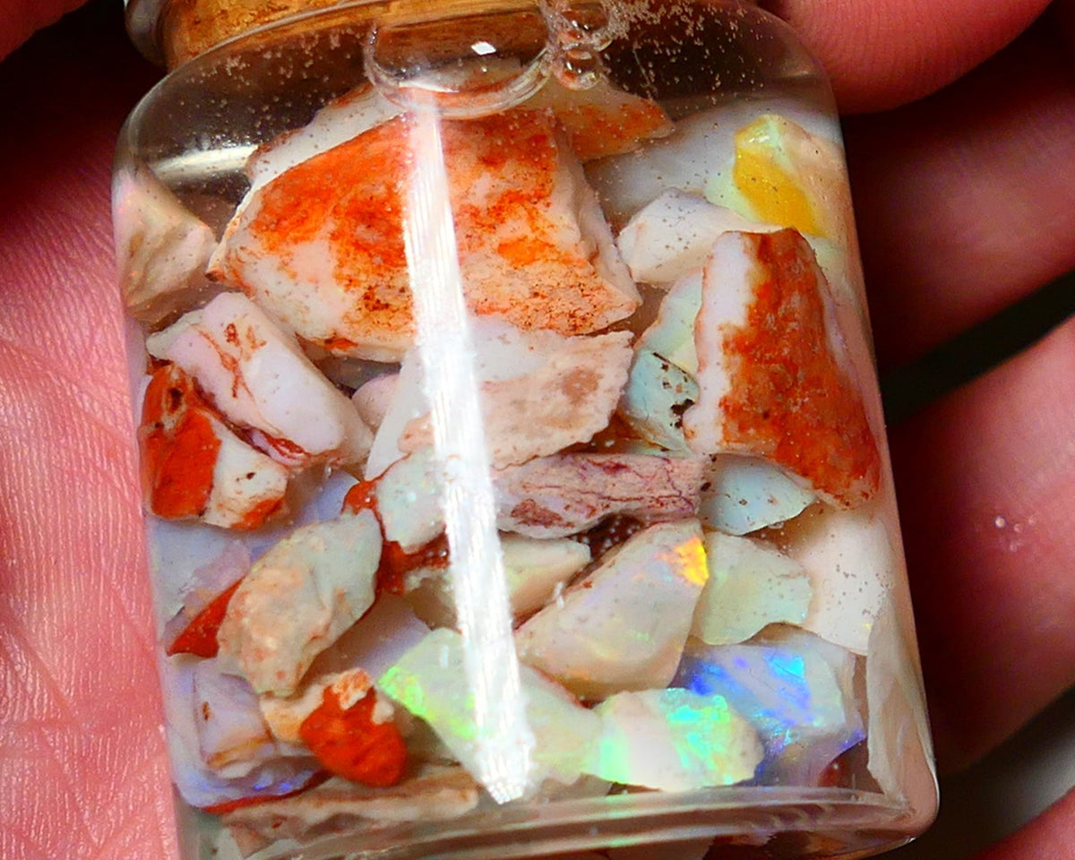 Coober Pedy Opal Rough Parcel Light & Crystal 120cts Gamble but has lots Multicolours / colours to go at 15mm to chip size CPJAR02