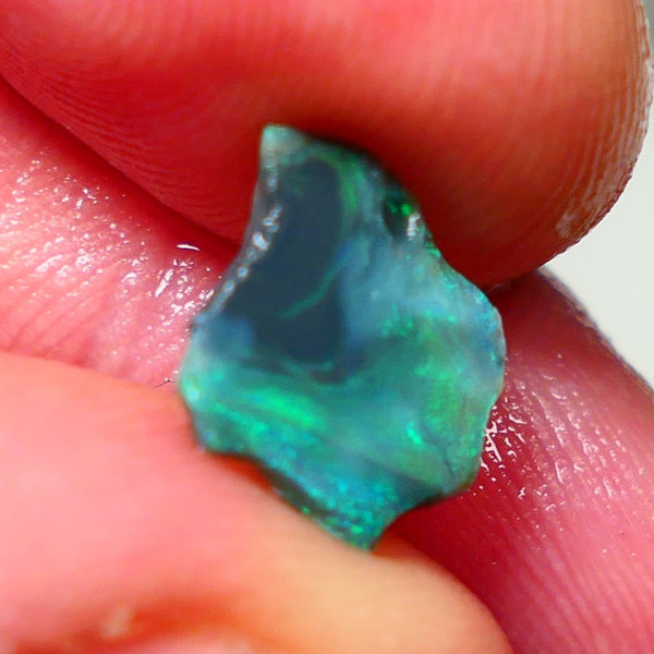 Mulga Rough Rub Opal 1.10cts Dark Base Seam Nice electric Green Dominant fires to Cut / carve & polish 12x9x1.5mm NS116