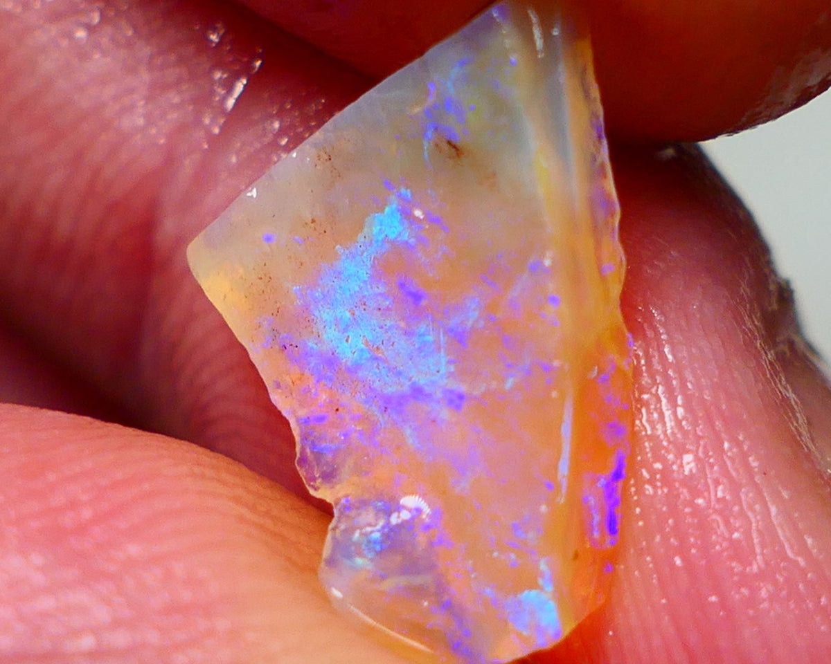 Lightning Ridge Opal Dark Crystal Base Seam Rough Rub 2.65cts Gorgeous Stunning Bright fires 14x11x3mm NS114