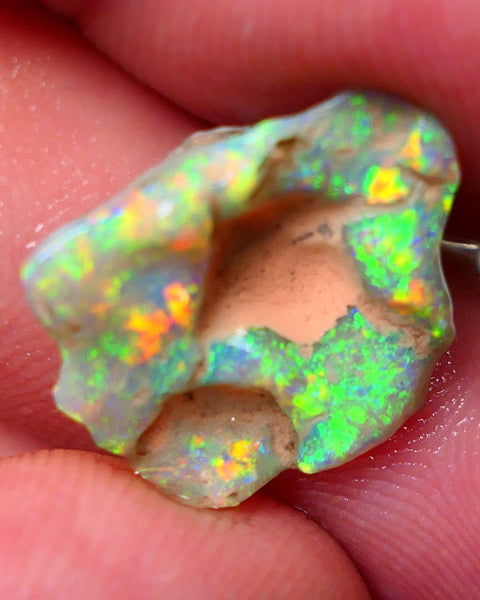 Bling Bling Carved rub / Rough Opal Dark base Witches Hat Knobby 4.95cts Gem Top Candy Exotic Super Vibrant & Vivid & Bright fires 17x14x5mm NSW018