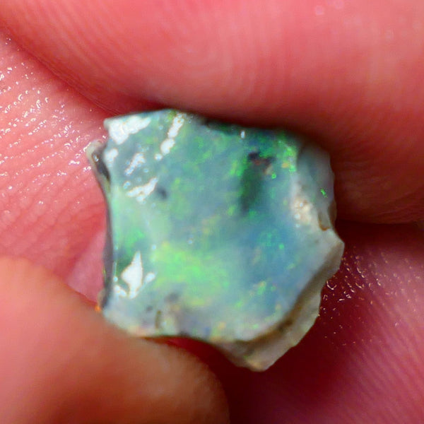 Mulga Rough Rub Opal 1.85cts Dark Base Seam Nice Yellow/Green Dominant fires to Cut / carve & polish 11x10x2.4mm NS137