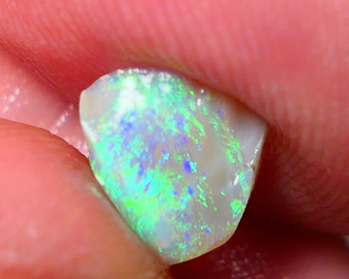 Lightning Ridge Opal Dark Crystal Base Seam Rough Rub 1.15cts Gorgeous Stunning Bright Green Blue dominant fires 8x8x3mm NS135