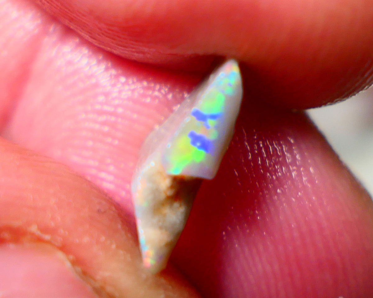 Bit of Jigsaw/Flagstone pattern POPPING Opal Rub Rough 1.70cts Gem Grade Dark base VIBRANT Reds & M.FIRES 12x7x3mm NS143