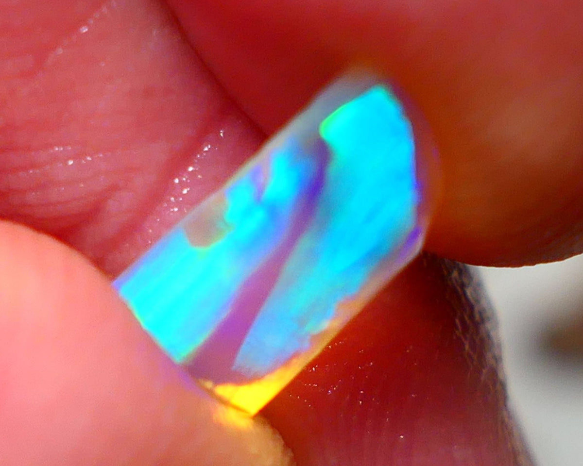 Mulga® Rough Rub Opal 0.95cts Dark Crystal Base Seam Amazing Broad Bling Patterns electric Multifires 11x5x2mm NSW026