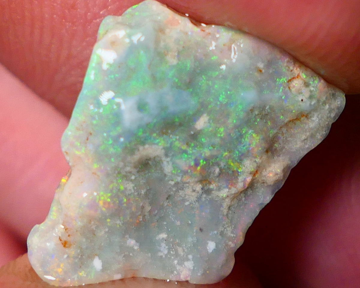 Mulga Rough Opal 5.00cts Dark Base Seam Nice Yellow/Orange Dominant M.fires to Cut / carve & polish 18x14x3mm NSW031