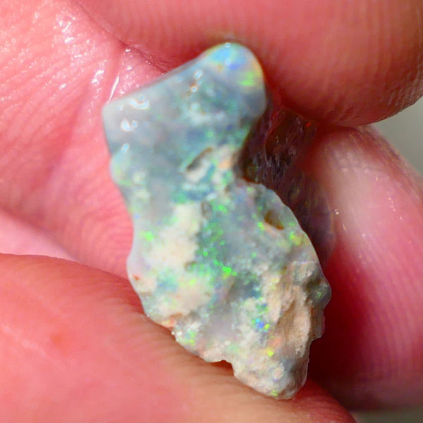 Mulga Rough Opal 3.75cts Dark Base Seam Nice Yellow/Orange Dominant M.fires to Cut / carve & polish 17x11x4mm NSW032