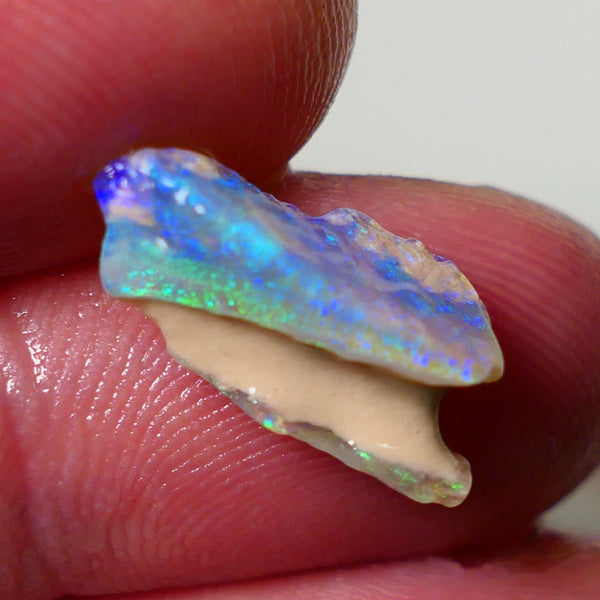 Small Candy to Cut Crystal on dark base seam formation 3.50cts Exotic bar with Bright fires 17x7x6mm NS176