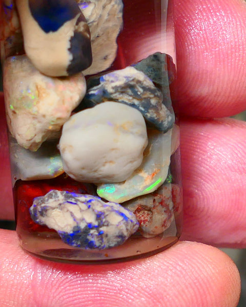 Lightning Ridge Knobby material 42.00cts lots of colours 15x8x7mm to 10x8x3mm RL006