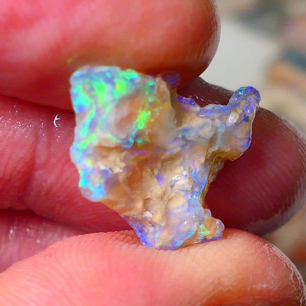 Lightning Ridge Gamble Crystal opal rough 4.50cts showing nice bright colours 19x16x4mm ALP137