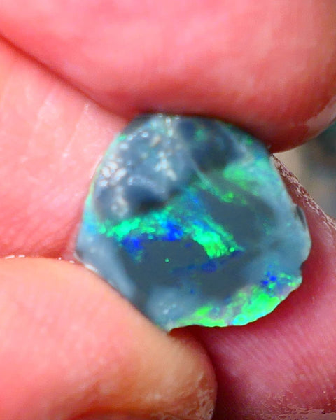 Lightning Ridge Black opal Rub rough 2.65cts showing nice bright Multi colours 14x13x2mm ALP142