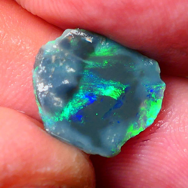 Lightning Ridge Black opal Rub rough 2.65cts showing nice bright Multi colours 14x13x2mm ALP142