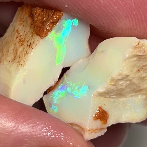 Coober Pedy Opal Rough Light base  Seams 28cts Yellow dominant Bright Multicolours  24x15x6mm to 20x12x7mm NSW014