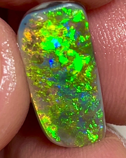 Gem Rub Of Lightning Ridge 4.95cts Stunning Super Bright & gorgeous Electric Multifires for setting in fine jewellery  17.00x 8.00x 3.00mm