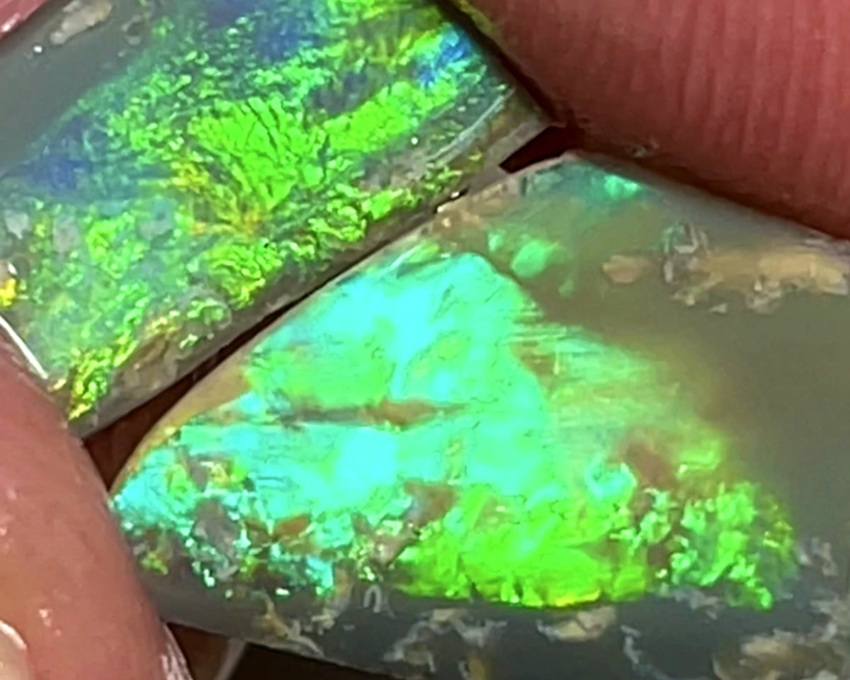 Australian Opal Rubs rough Pair 3.25cts Green dominant Bright Vivid Multifires to faces 12x9xx1 & 12x7x2MMs WAE67