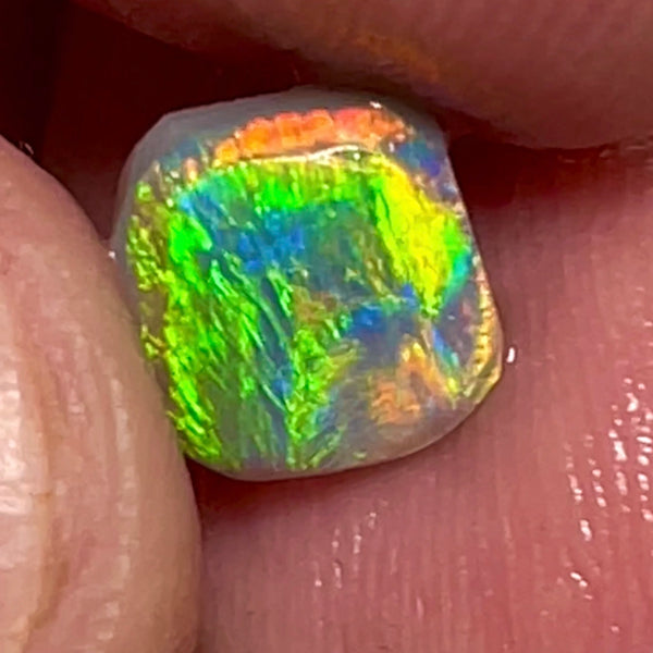 Stunning Lightning Ridge Knobby Rub 1.30cts Jewellery Quality stone Gorgeous mix of patterns and Bright full spectrum of colours 8x7x2mm  NSW040