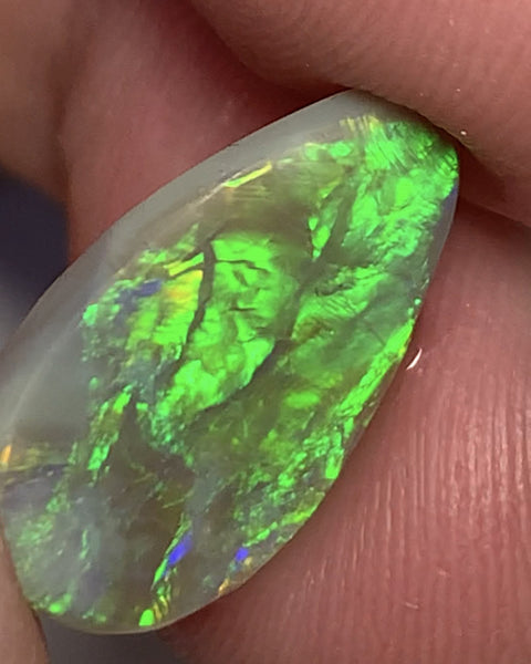 Australian Rough / Rub Dark Crystal opal 4.6cts Stunning Big Clean Bright Mostly Green fires 19x12x3mm WSM84