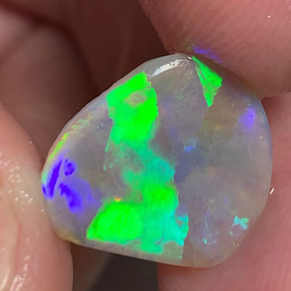 Australian Opal Crystal Rough / Rub / Preform High Grade 2.7cts Jewellery Grade Bright Multi fires 16x15x1mm WSJ58
