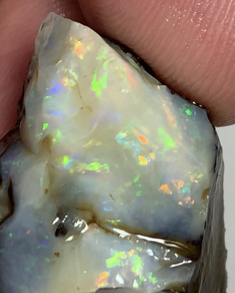 Australian Rough GEM Boulder Stunning Bright Multifires Packed with Potential 32cts Winton Fields Queensland 22x20x10mm WSM03