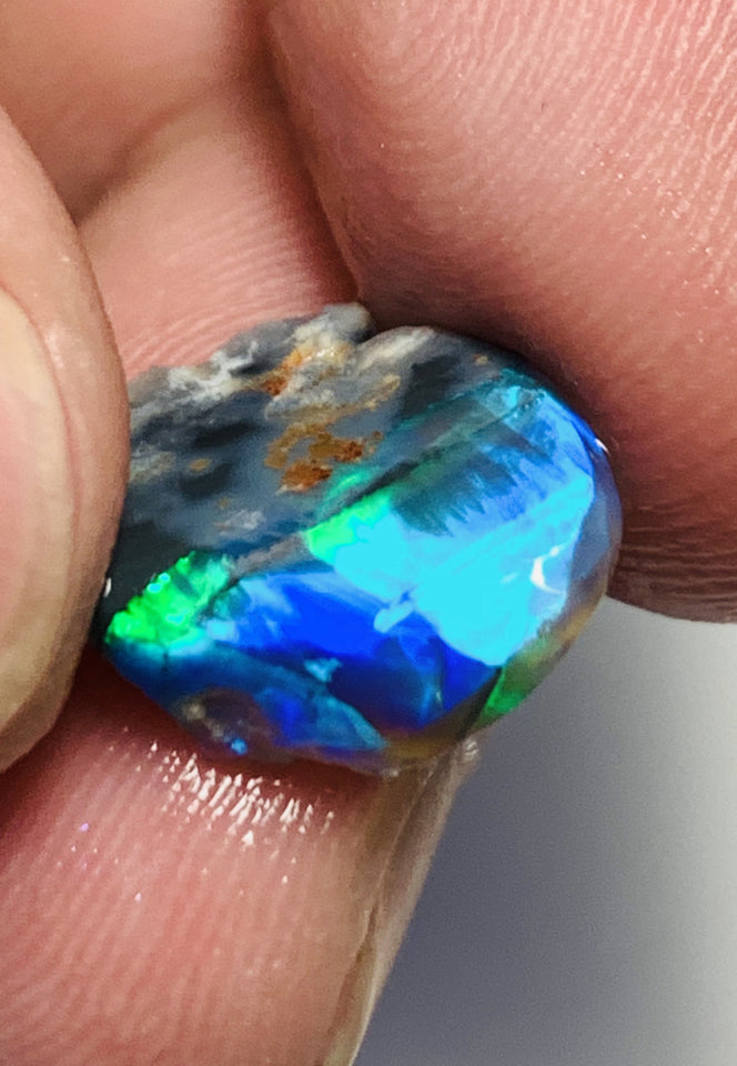Australian Opal Semi Black Crystal Rub 4cts Extremely Saturated Vibrant Rough / Rub Super Vivid bright fires gorgeous play of colour WSC358