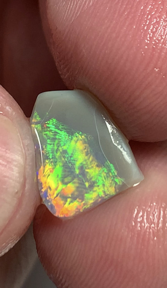 Australian Opal Crystal Rough / Rub / Preform 1.5cts Ultra rare Finger Print Pattern combo pattern amazing Super Bright Multi fires 11x9x2mm WSD950