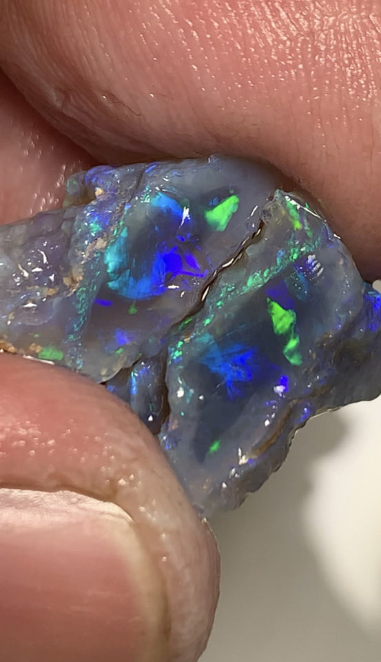 Australian Rough Opal Top Notch Gem Grade semi Black Crystal knobby split pair 13cts Professional Cutters only! Stunning Bright exposed Reds & Multifires 15x10x10mm & 17x6x5mm WSN31