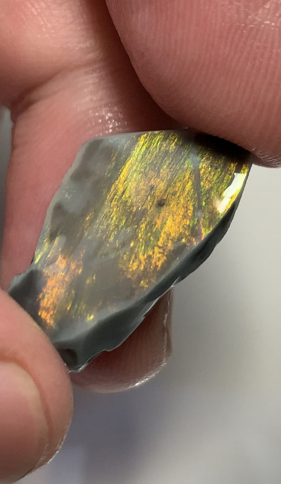 Australian Black Opal High Grade Rough / Rub Jewellery Grade  N3 Bodytone 13.5cts Packed with bright Orange fires & gorgeous pattern WSB659