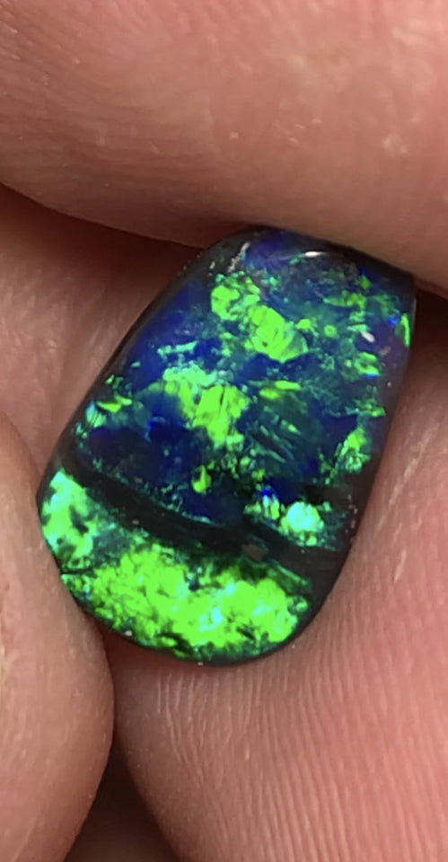 Australian Black Opal Gemstone 2.2cts Gem Grade Mulga® Field N1 Body Tone B2 Brightness Stunning Multifires 14x8x2mm WSM106