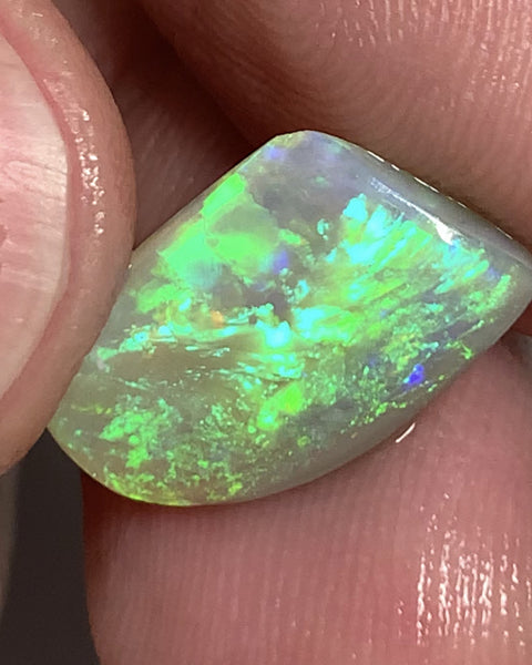 Australian Opal Rub Rough Preform  Gem Grade Crystal  Rub / Preform 3.3cts Jewellery Grade Lots of Lovely Vibrant & bright FIRES / MULTIFIRES 15x10x3mm WSM11