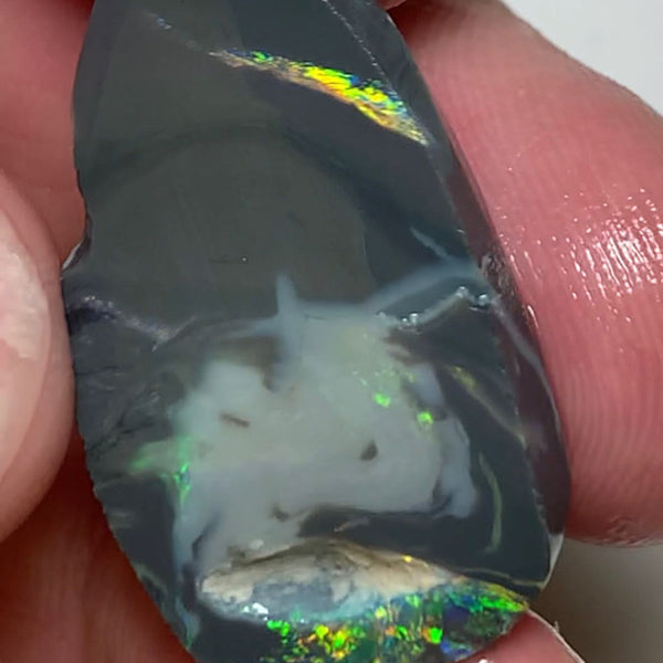 Australian Rough / Rub N4 Black opal  23cts Large Picture stone with Vibrant Bright multicolour bars 29x17x7mm WSQ29